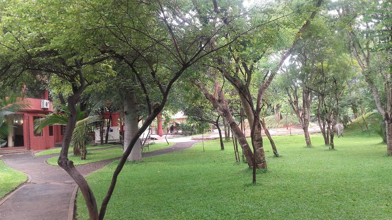 Kaazmein Lodge Livingstone Exterior foto